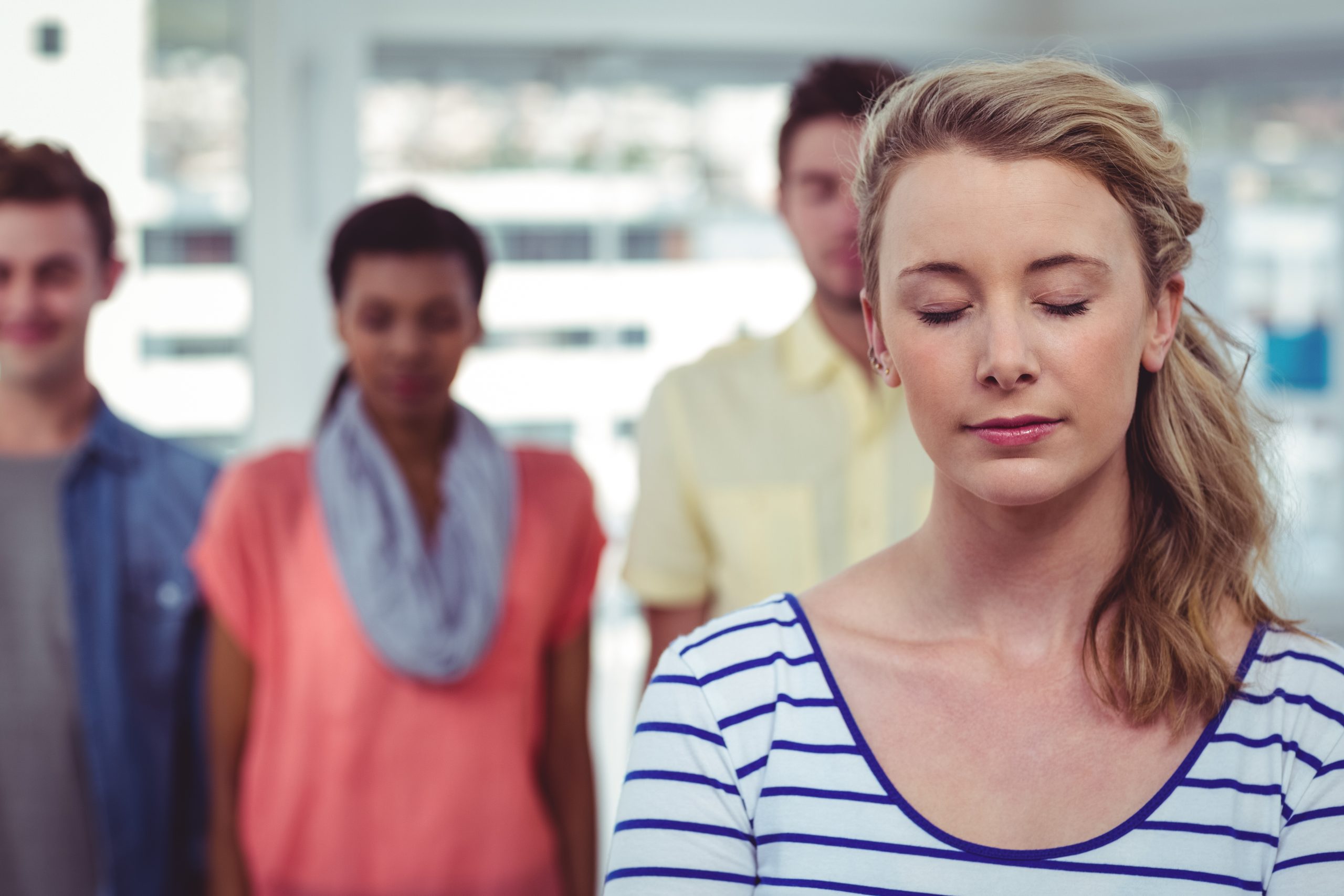 کنار اومدن با افراد منفی باف