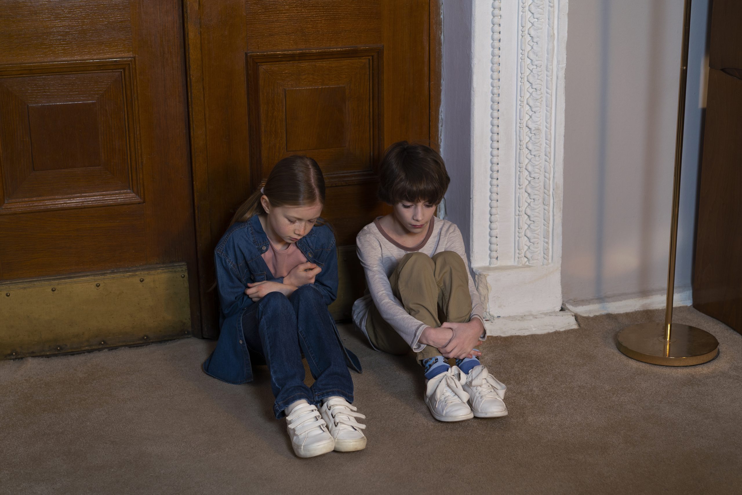 وقتی کودک خودش رو با بقیه مقایسه می‌کنه؛ چطور اعتمادبه‌نفسش آسیب می‌بینه؟